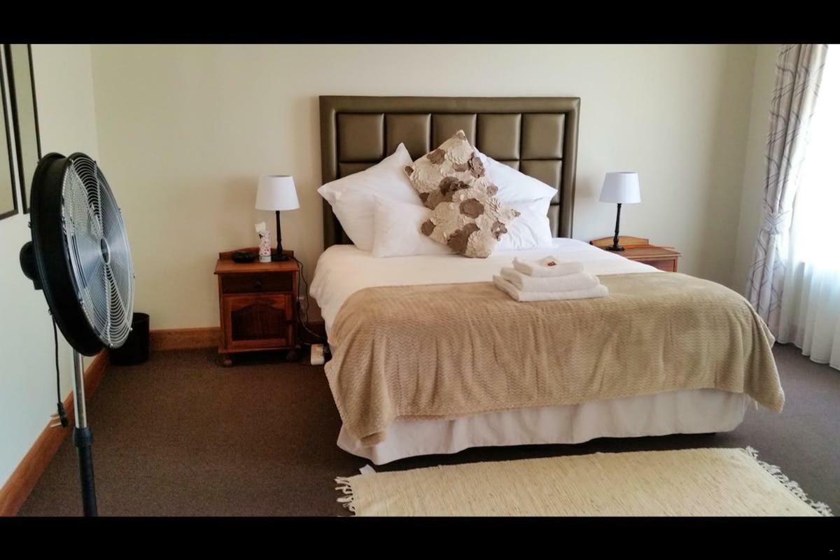 6 On Acacia Bed and Breakfast Johannesburg Eksteriør billede